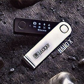 Нова модель апаратного криптогаманця від Ledger Нова модель апаратного криптогаманця від Ledger