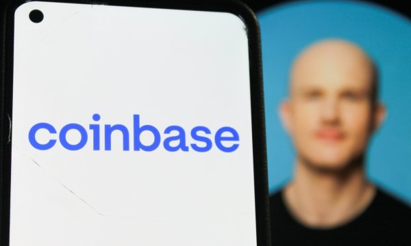Генеральний директор Coinbase Браян Армстронг заявив, що Clarity Act буде ухвалено — і що дно біткоїна вже пройдено